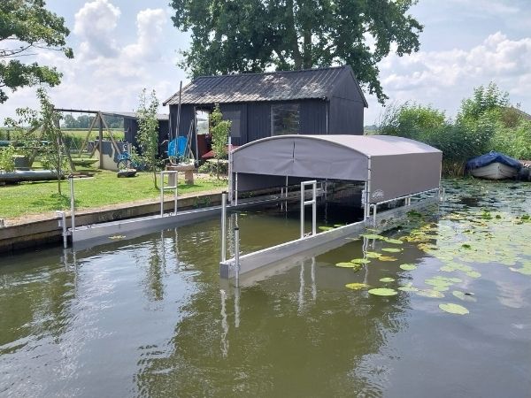 Float systeem Weesp 2 Bootgarage mobiel