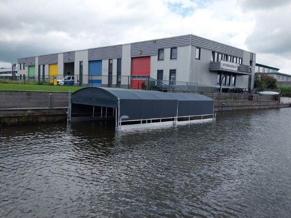 float systeem leeuwarden 2 bootgarage veraf